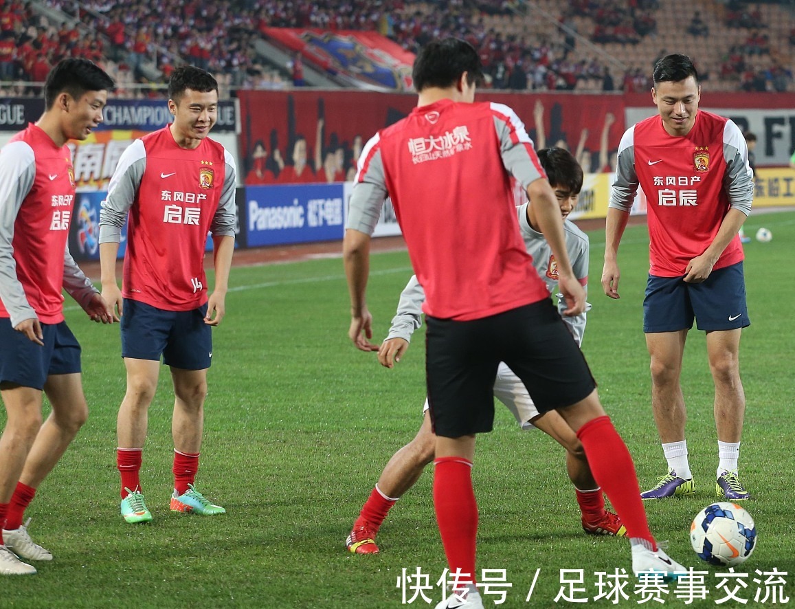 德天空：桑德兰将奥蓬达加入名单，但莱比锡不一定愿意出售（德媒：桑德兰将奥蓬达列为引援目标，莱比锡未必放人）