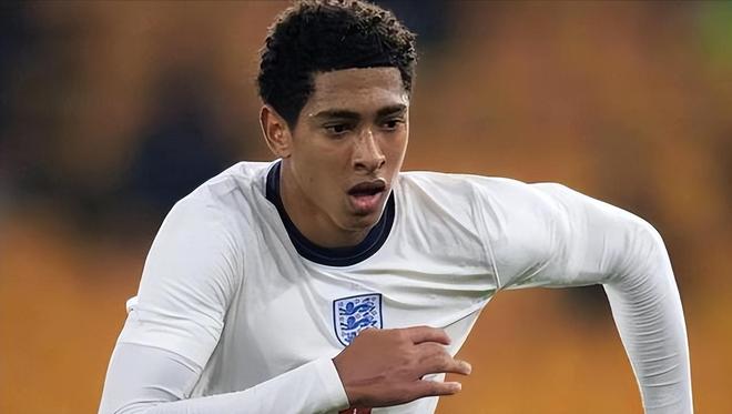 巴媒：因陷财务危机，科林蒂安要求德佩搬离月租4万欧的套房（巴媒：财务危机下，科林蒂安要求德佩腾退月租4万欧套房）