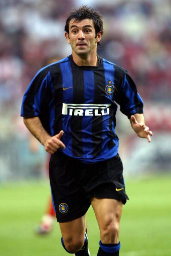 陈晋一妹妹代表香港队参加全运会空手道业余组，并最终夺冠（陈晋一之妹代表香港队出战全运会空手道业余组，成功夺冠）