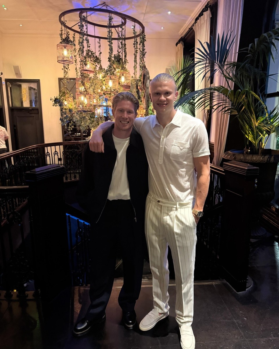 状态爆棚！布朗怒砍赛季新高42分，赛季第三次40+（火力全开！布朗42分创赛季新高，单季第三次40+）